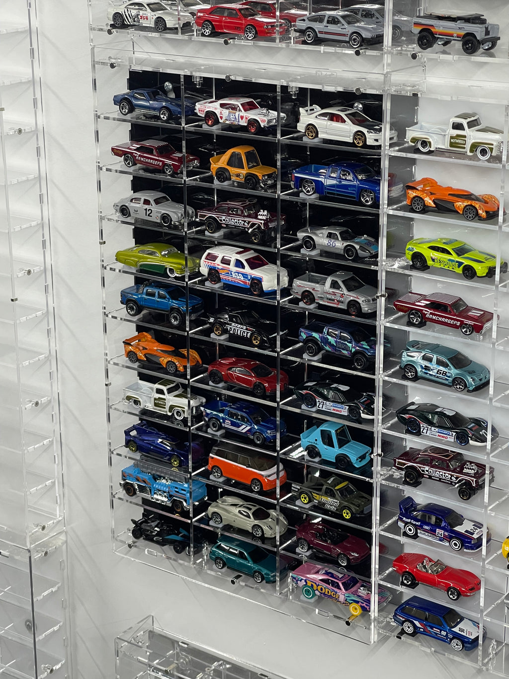 30 Loose Car Wall Mount Display - Premium  from Diamond Protector - Shop now at Diamond Protector