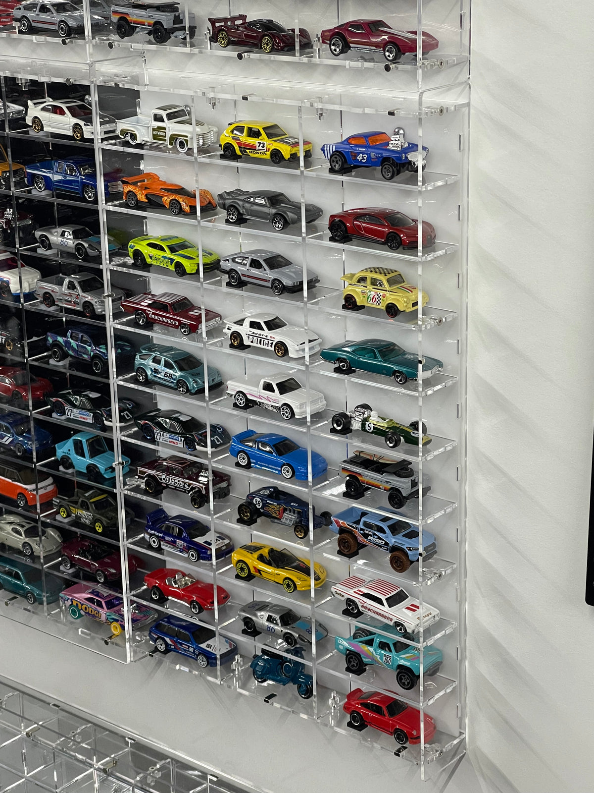30 Loose Car Wall Mount Display -  Shop now at Diamond Protector