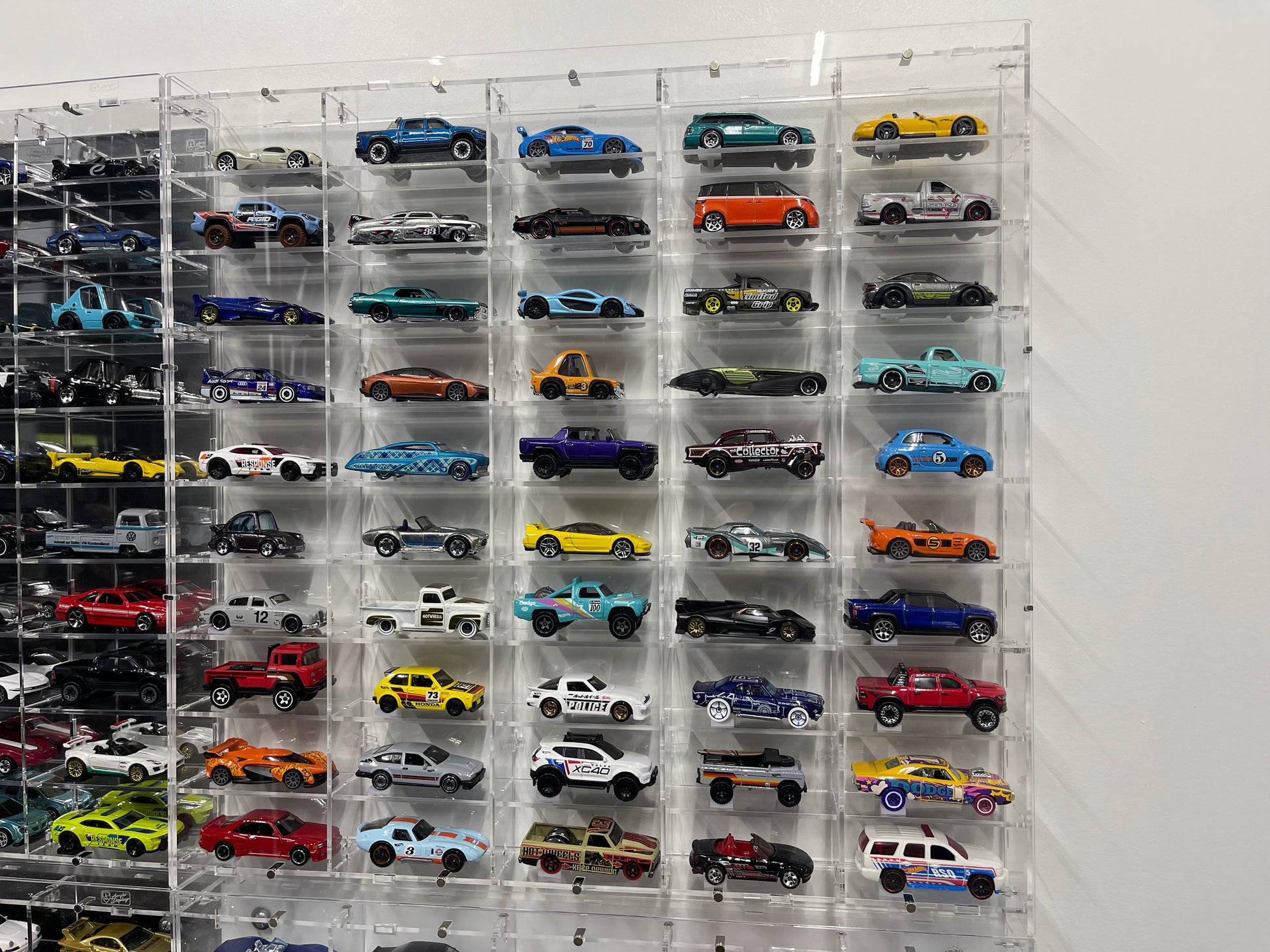 50 Loose Car Wall Mount Display - Premium  from Diamond Protector - Shop now at Diamond Protector