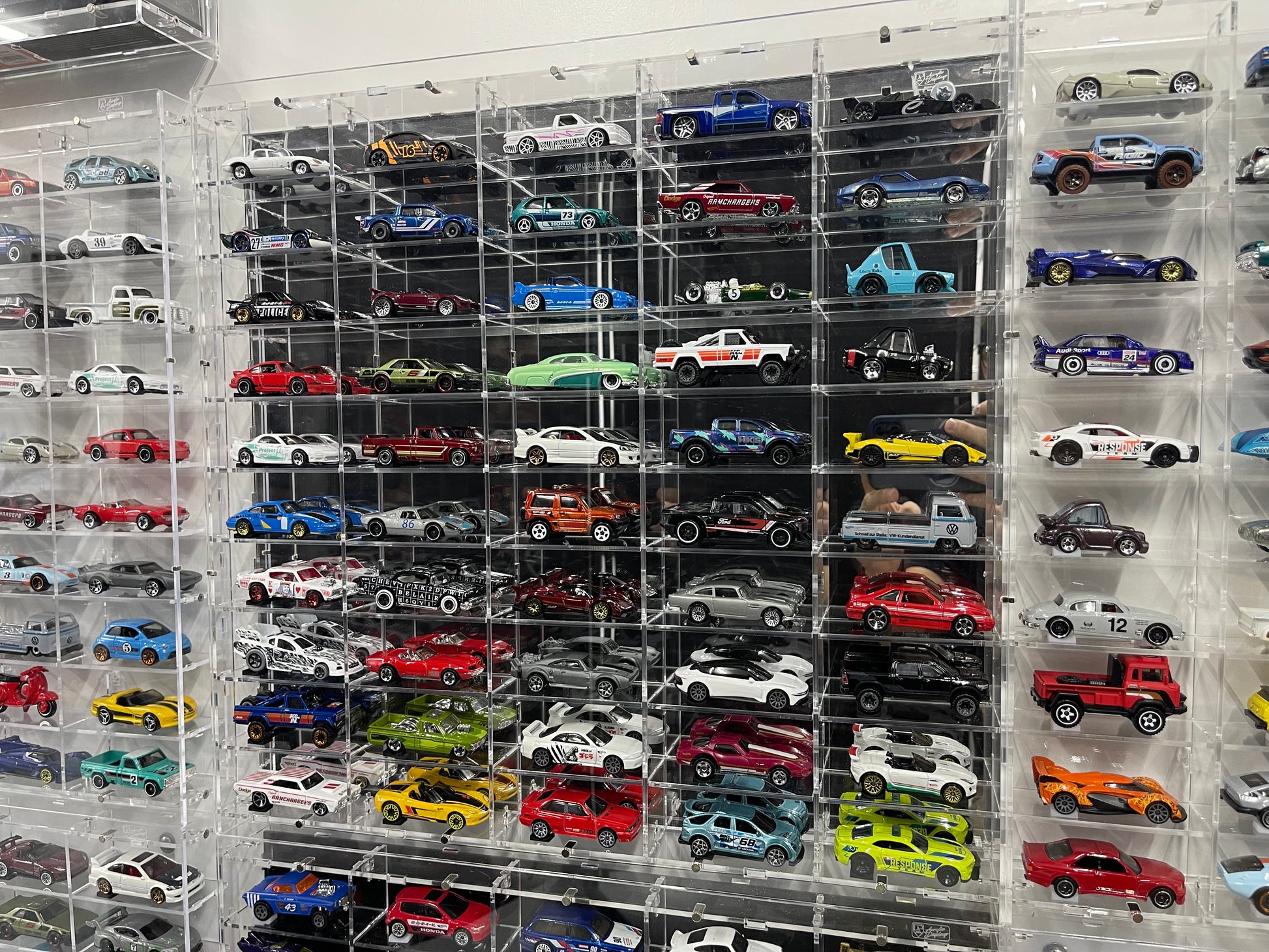 50 Loose Car Wall Mount Display - Premium  from Diamond Protector - Shop now at Diamond Protector