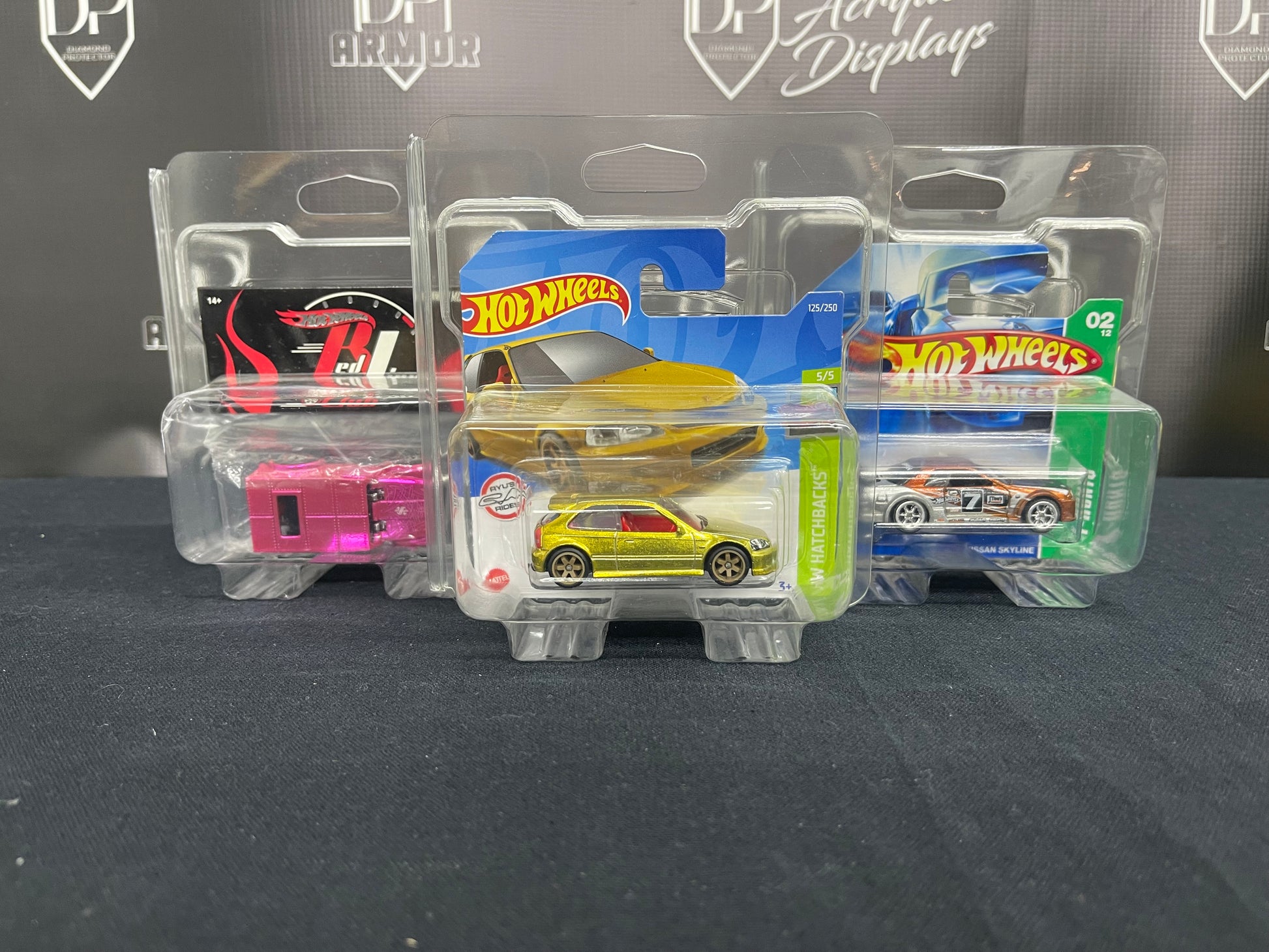 Hot Wheels Short Card Protector - Premium  from Diamond Protector - Shop now at Diamond Protector