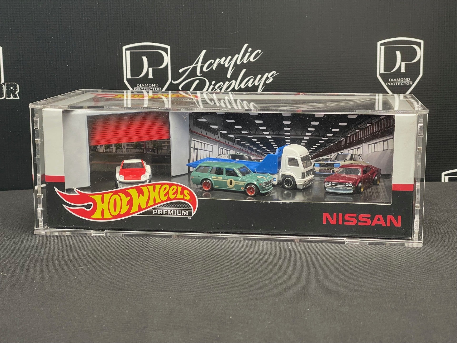 Hot Wheels Large Diorama Acrylic Display (LD-1) - Premium  from Diamond Protector - Shop now at Diamond Protector
